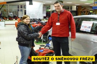 Známe výherkyni sněhové frézy!