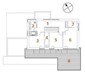 Půdorys patra: 1) hala 2) koupelna + WC 3) pokoj 4) šatna 5) pokoj 6) ložnice rodičů 7) šatna 8) terasa.