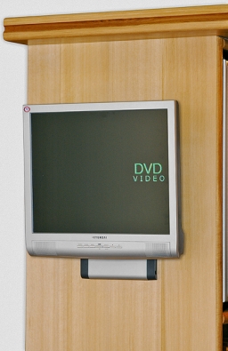 Saunový provoz lze vybavit doplňky jako například DVD přehrávačem (SAUNY SALUS).