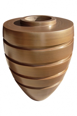 Váza (Marubi) s měděným povrchem, technický kámen, ruční výroba, cena 76 000 Kč (MARUBI).