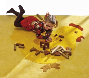 Dětský koberec Kids, materiál 100% Espirelle, rozměry 130 x 130 cm, cena 4 021 Kč (Alax).