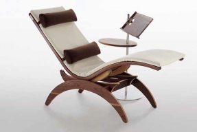 Designová chaise longue pro odpočinek
