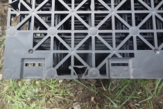 Vsakovací bloky X-Box unesou i nákladní auto