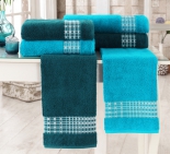 Luxusní ručníky BRIANA zakoupíte ve třech rozměrech už od 330,- Kč.