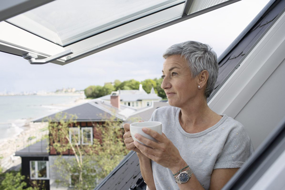 Bezúdržbová střešní okna VELUX se vyznačují nadčasovým designem,  praktičností a precizním provedením.