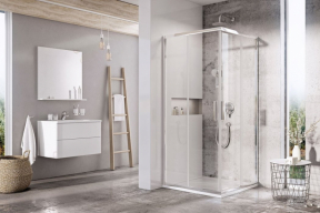 Prostornou koupelnu lze zajímavě členit sprchou v centrální poloze. Chce to elegantní „kousek“. Na fotografii je rámový sprchový kout Blix Slim 80 x 90 cm s rohovými posuvnými dveřmi (RAVAK)