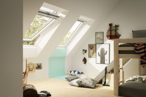 Střešní okno VELUX GGL (zdroj: VELUX)