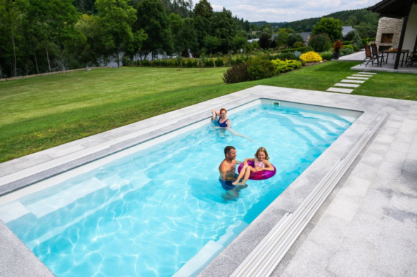 Vlastní luxusní bazén: chytrá investice, která skvěle zhodnotí vaši nemovitost