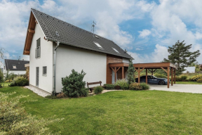 Realizace fasády s materiály Baumit (zdroj: RD RÝMAŘOV s.r.o.)