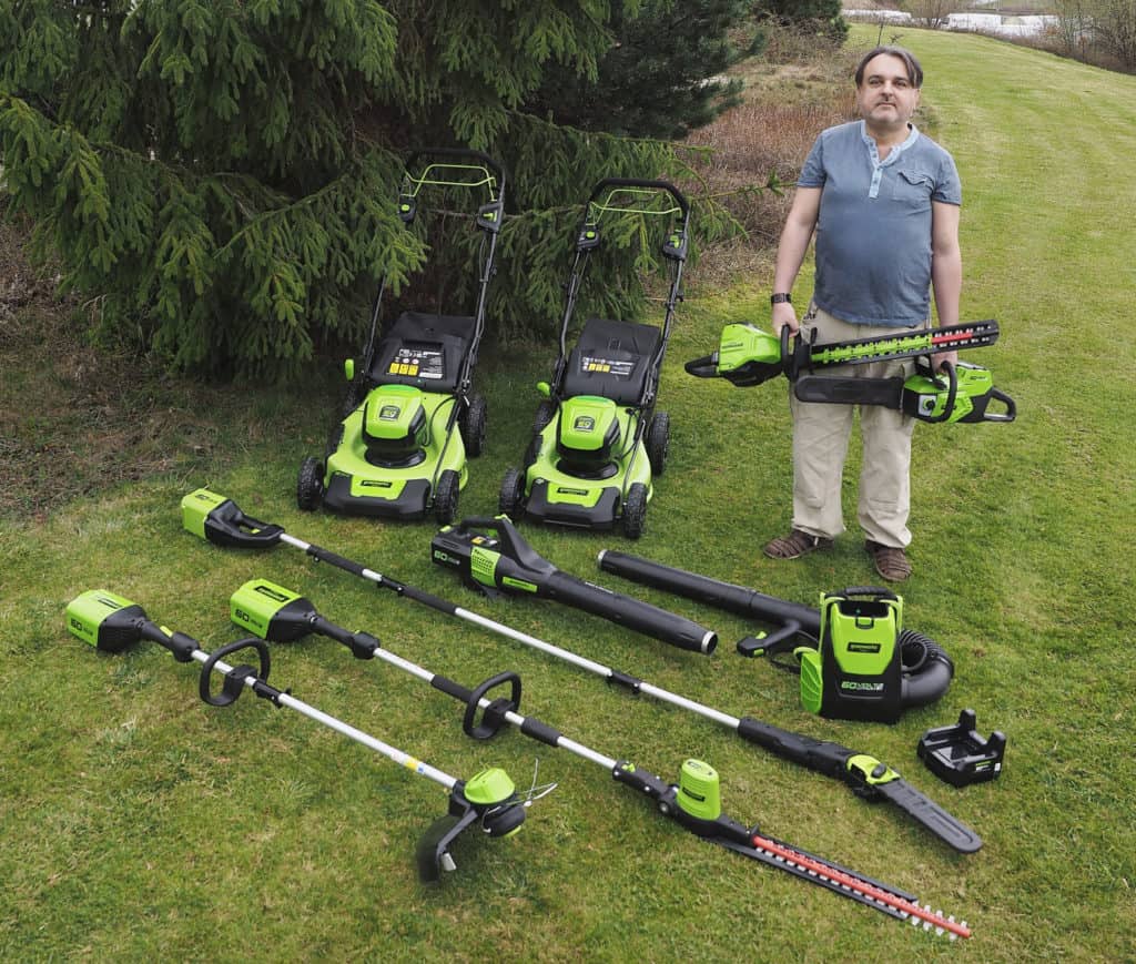 Aku zahradní technika Greenworks 60V – sekačka a příslušenství