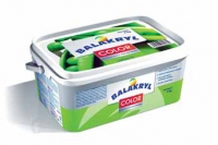 Balakryl Color je kvalitní nátěrová hmota s vysokou kryvostí a otěruvzdorností za sucha, která vytváří povrch s dokonale rovnoměrnou strukturou a matným vzhledem (BALAKRYL).