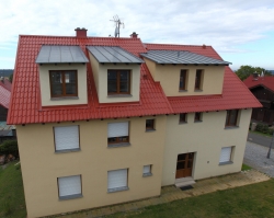Materiálů je na trhu mnoho, ale ani ten nejdražší výrobek negarantuje univerzální úspěch.