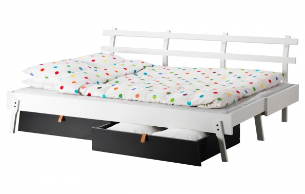 Rozkládací pohovka Ikea PS 2012 (Ikea), ve složeném stavu 87 x 210 x 77 cm, velikost lůžka 138 x 200 cm, www.ikea.cz