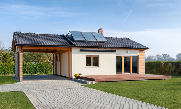 Vzorový bungalov Studio v Němčicích u Pardubic je ukázkou velmi žádaného typu bydlení – bezbariérové nízkoenergetické dřevostavby s komfortním vybavením. www.natur-house.cz