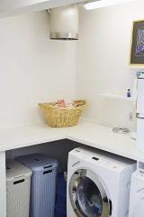 Shoz prádla lze snadno integrovat do instalační šachty, bytového jádra či umístit samostatně. Nový systém Artox Mini o průměru pouhých 250 mm umístění ještě usnadňuje (artox.cz)