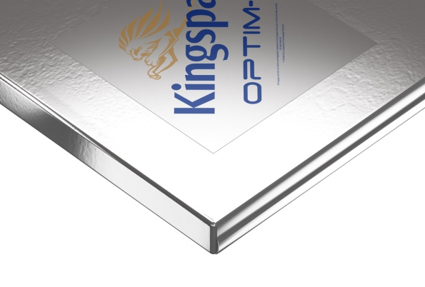 Kingspan Optim-R je panel s vakuovou izolací, který poskytuje třikrát lepší izolační vlastnosti ve srovnání se stávajícími vysoce kvalitními tepelněizolačními materiály a až pětkrát lepší vlastnosti než běžně dostupné tepelněizolační materiály.