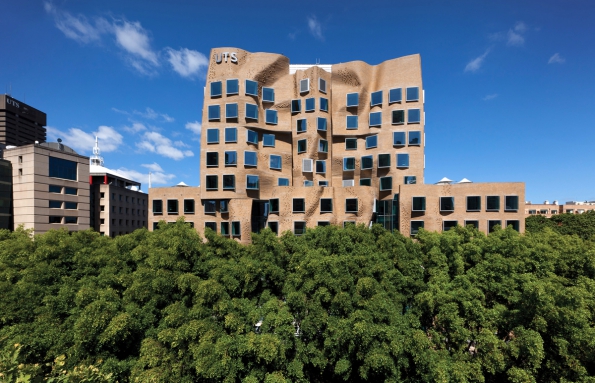 8. ročník mezinárodní soutěže cihlových staveb Brick Award vyhlášen (Dr. Chau Wing Building, Austrálie)
