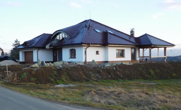 Rodinné domy a obytné stavby: 1. místo – rodinný dům v Horních Bludovicích
