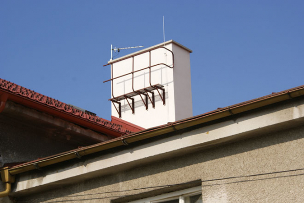 Komínová lávka na stěně komínu (Zdroj: HPI-CZ)