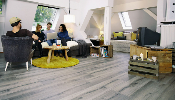 Podlaha 1FLOOR SELECT - dekor Dub Tirol Silver (Zdroj: KPP)