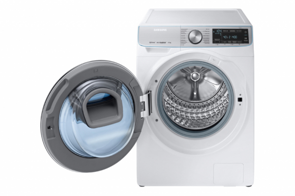 Pračka s předním plněním Samsung WW90M740NOA/ZE ze série QuickDrive se řadí mezi novinky této značky. Spadá do energetické třídy A+++ a pojme až 9 kilogramů prádla.