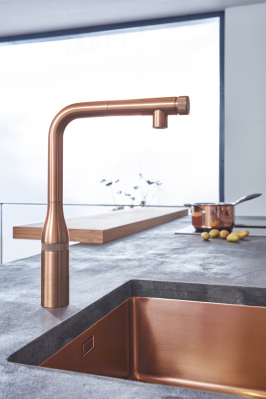 Baterie SmartControl nabízí intuitivní ovládání stisknutím a otáčením tlačítek. (Zdroj: GROHE)