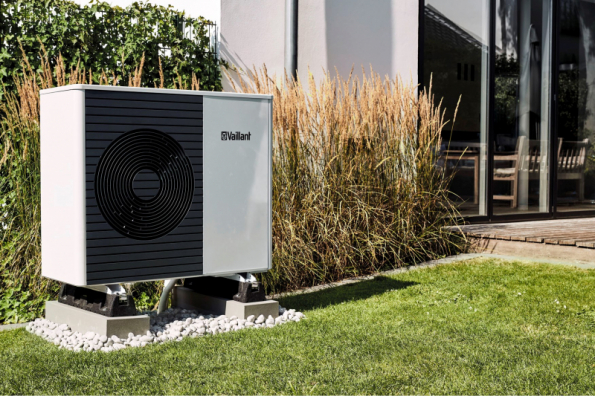 Novinkou je i tepelné čerpadlo Vaillant aroTHERM Split vzduch/voda s technologií odděleného chladivového okruhu, které nabízí vysokou účinnost ve více výkonech (od 3 do 12 kW)