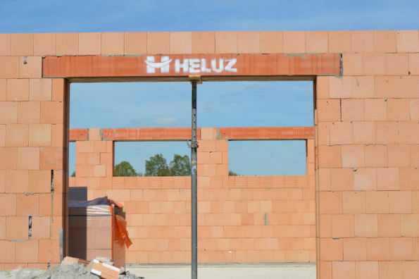 Překlad HELUZ FAMILY 3in1 nosný (Zdroj HELUZ)